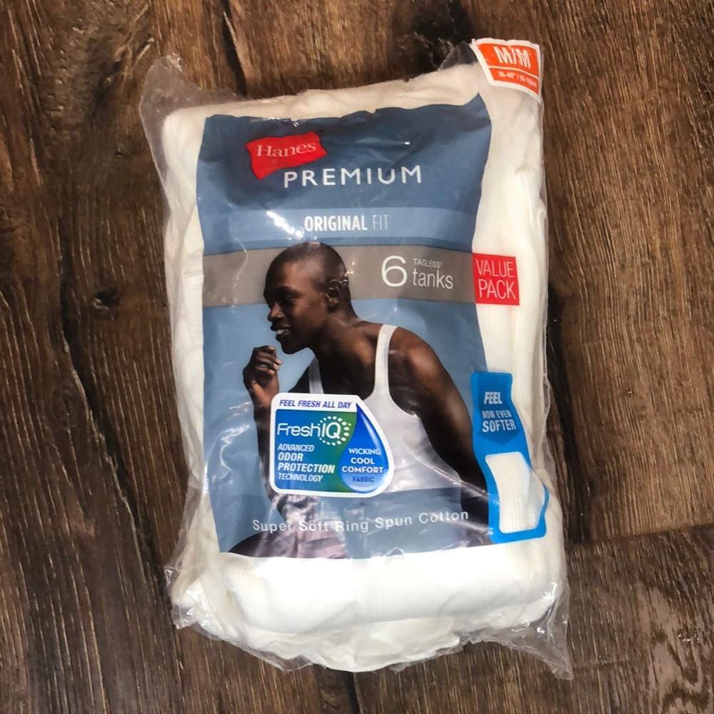 NWT 6 premium tagless tanks